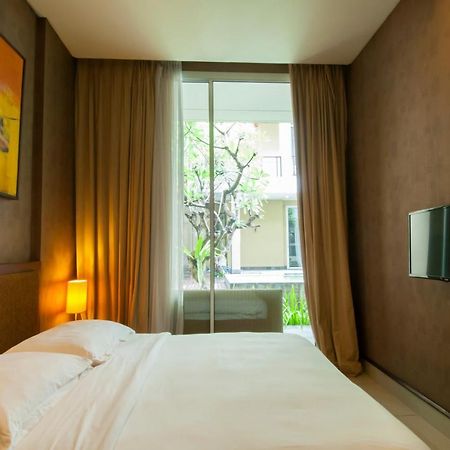 100 Sunset Boutique Hotel Kuta  Exterior photo
