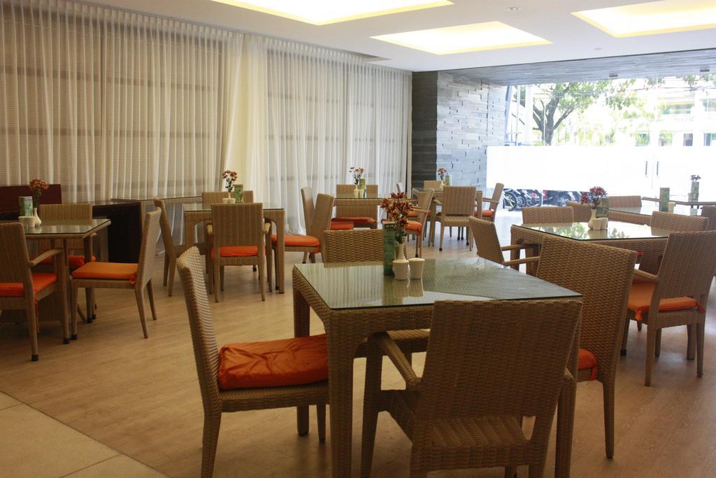 100 Sunset Boutique Hotel Kuta  Exterior photo