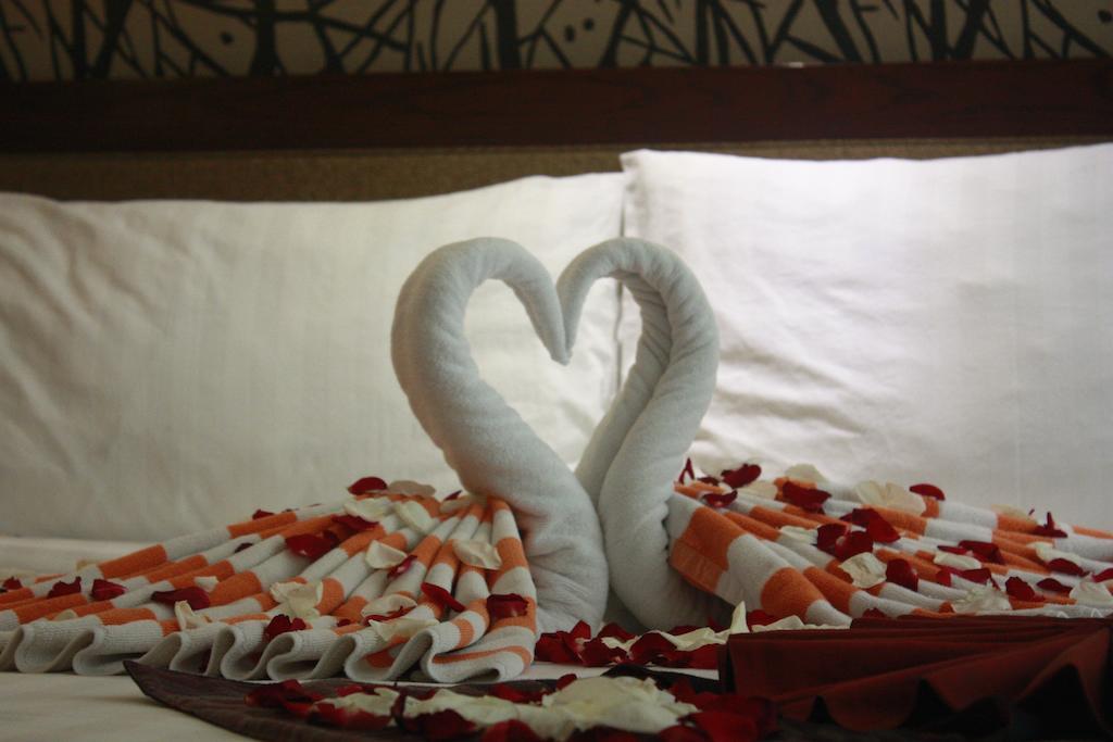100 Sunset Boutique Hotel Kuta  Exterior photo