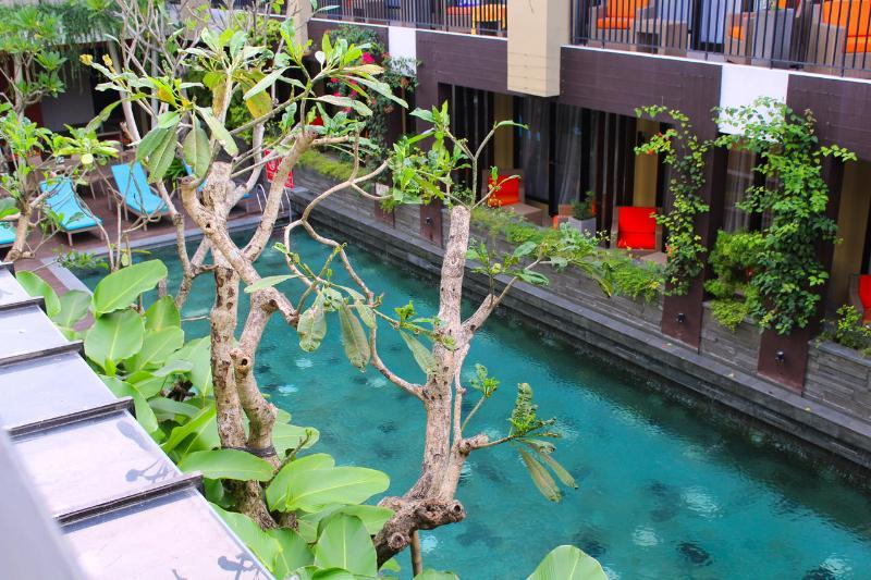 100 Sunset Boutique Hotel Kuta  Exterior photo