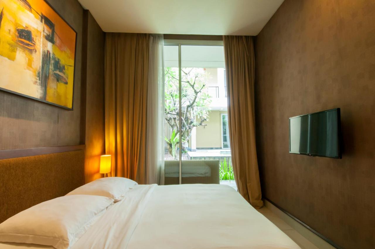 100 Sunset Boutique Hotel Kuta  Exterior photo