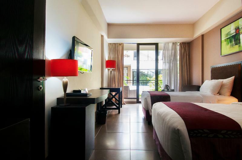 100 Sunset Boutique Hotel Kuta  Exterior photo