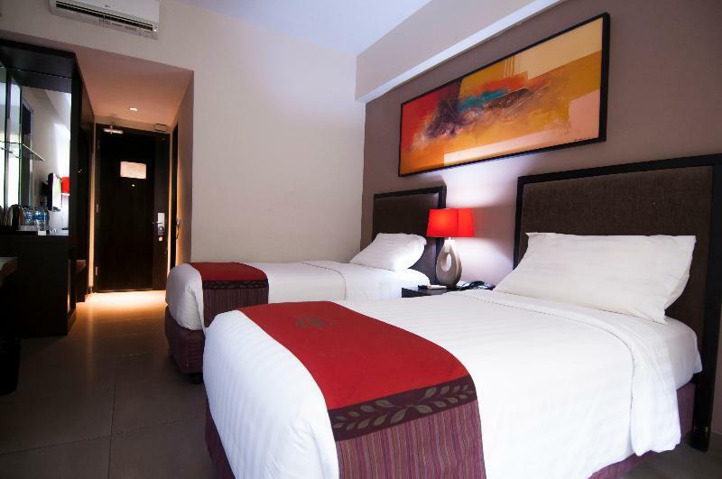 100 Sunset Boutique Hotel Kuta  Exterior photo