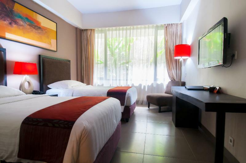 100 Sunset Boutique Hotel Kuta  Exterior photo
