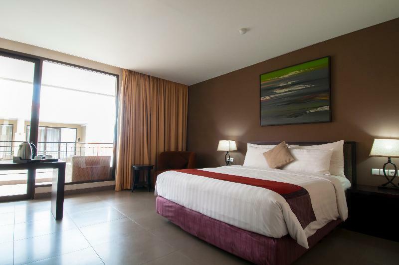 100 Sunset Boutique Hotel Kuta  Exterior photo